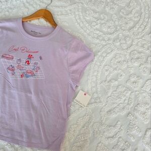 French Picnic Graphic Tshirt Womens Juniors L Cropped NWT Lavender